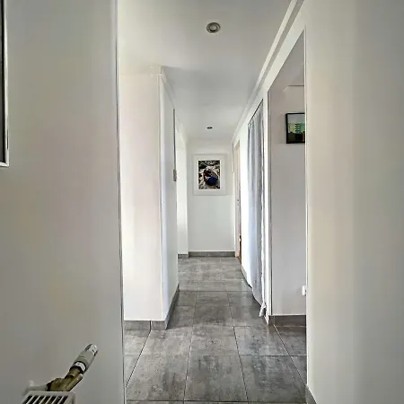 Apartamento Superbe T3 Proche Avec Loggia, Wifi, Bien Decore - Fr-1-646-45